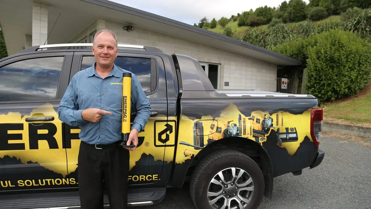 Cheap lookalike hydraulic cylinders come with huge safety liabilities