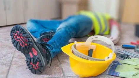 Worker paralysed after fall awarded $400,000