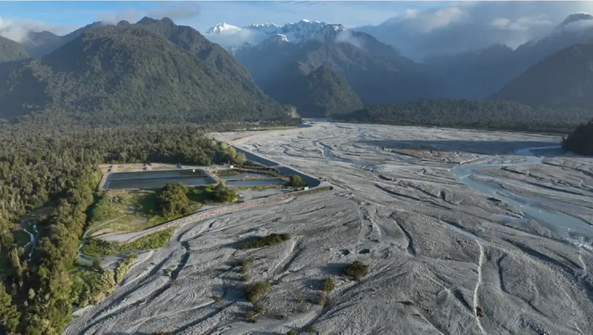Rising riverbed risks Franz Josef disaster