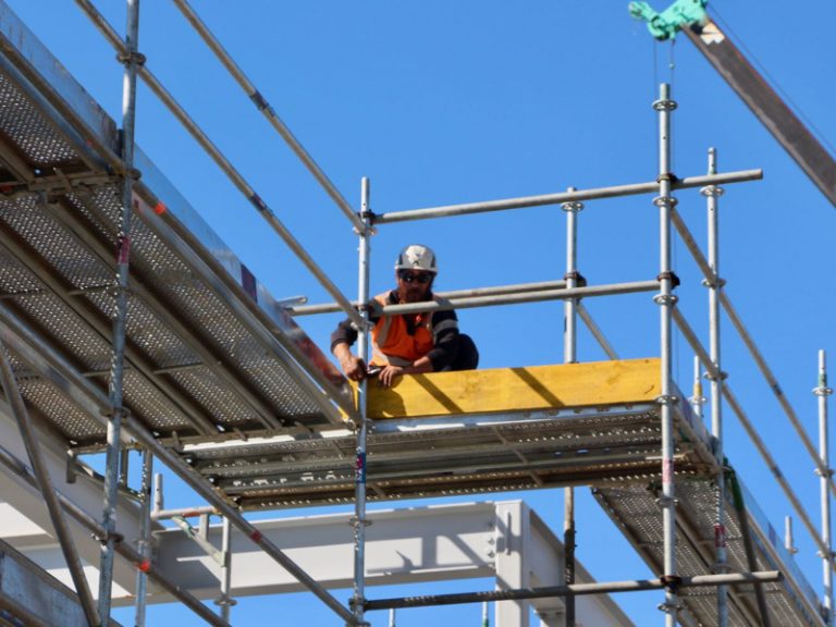 Serious injuries after fall from unsafe scaffold - Industrial Safety ...