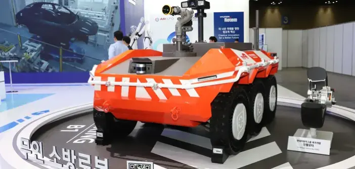 Hyundai develops robots for frontline firefighting action